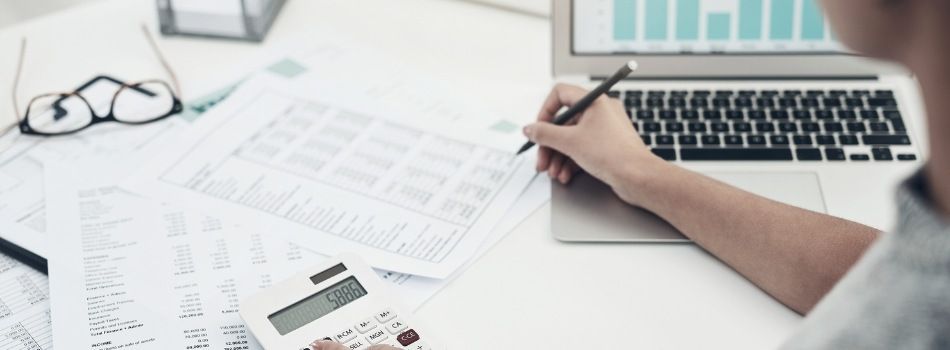 Cómo Analizar la Cuenta de Resultados y el Balance de una Empresa